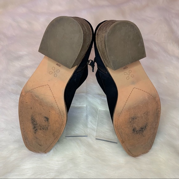 Caslon Faye Block Heel Booties sz 10M - Picture 4 of 14